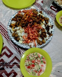 کشمش پلو با گوشت قلقلی