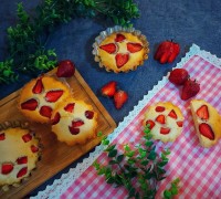  پای توت فرنگی 
