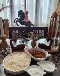 چلو خورشت لوبیا چشم بلبلی.