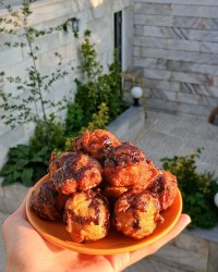 پیراشکی سیب دارچین