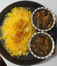 قورمه سبزی
ورق بزن عزیزم 
