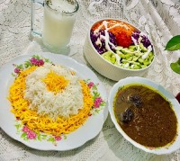 خورشت فسنجون با مرغ