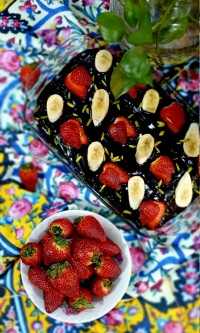 کیک شکلاتی توت فرنگی