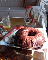 کیک خیس شکلاتی با شربت آلو