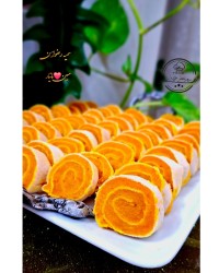 رولت حلوا با نان میکادو