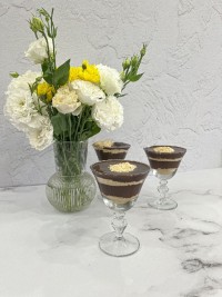 پودینگ شکلاتی و بیسکوییت