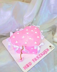 کیک صورتی زنانه