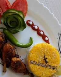 اکبر جوجه با سس مخصوص