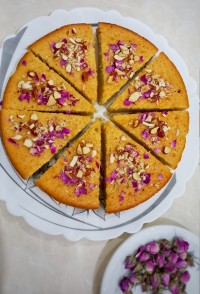 کیک گل محمدی