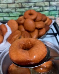 دونات و پیراشکی 