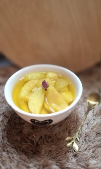 کمپوت سیب