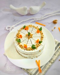 کیک هویج و گردو کافی شاپی