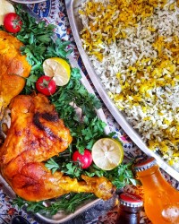 سبزی پلو بامرغ زعفرونی