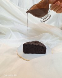 کیک خیس فول شکلاتی 