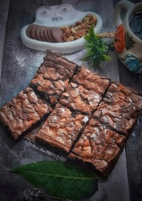 کیکِ brownie شکلاتی