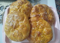 نان شیرمال زعفرانی