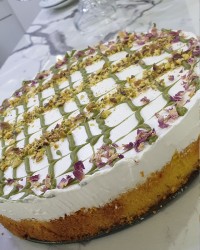 کیک خیس سوهان وگز 