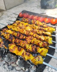 جوجه کباب زعفرانی 