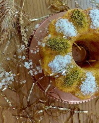 کیک هل و گلاب زعفرانی