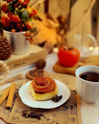 نان رول دارچینی