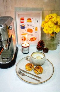 رول دارچینی(خمیر هزارلا)