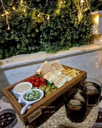 دونر گوشت و مرغ 
(شاورما لحم و دجاج ) 
همراه سس ارده (سس طحينة)
یه ترکیب جادویی 