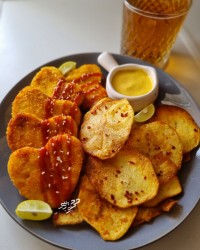 ناگت مرغ و چیپس خونگی