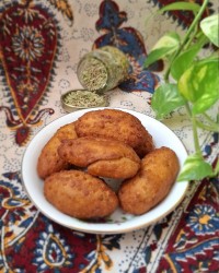بژی (شیرینی سنتی کرمانشاهی)