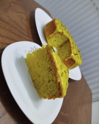 کیک زعفرانی بارویه کرم دنت