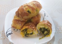 نان رولی اسفناج