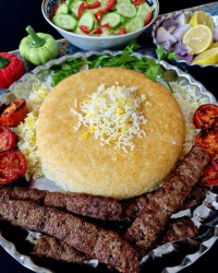 
چلو کباب کوبیده

