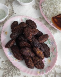شامی و گوجه بادمجان 