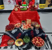 
میز یلدا
۱۴۰۴