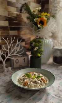 ماست و بادمجون