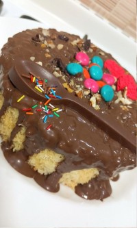 کیک اسفنجی آسون (بدون جدا کردن زرده و سفیده)