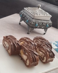 رولت یخچالی بیسکوییتی