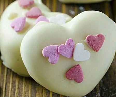 عکس قلب شکلاتی برای ولنتاین