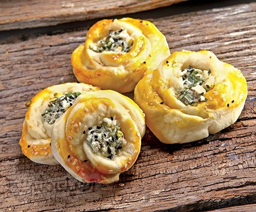 نان و پنير و سبزی