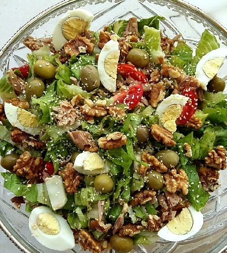 سالاد اسپانیایی
