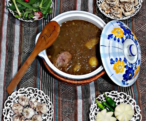 گوشت وعدس