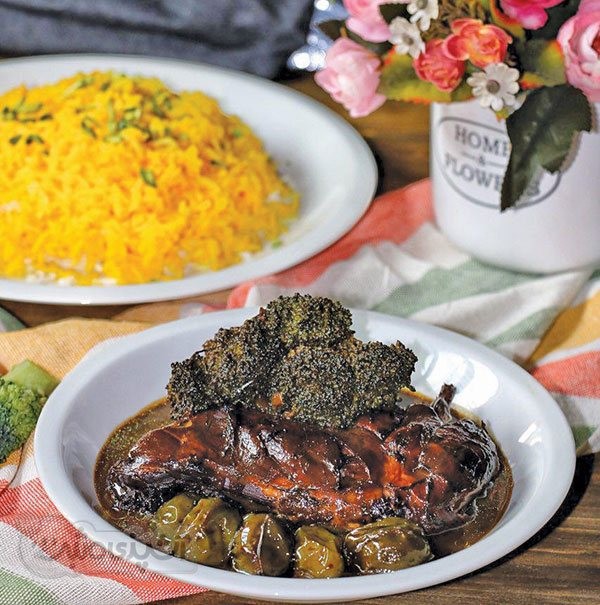 خورش بروکلی و گوجه سبز