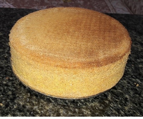 کیک اسفنجی تولد