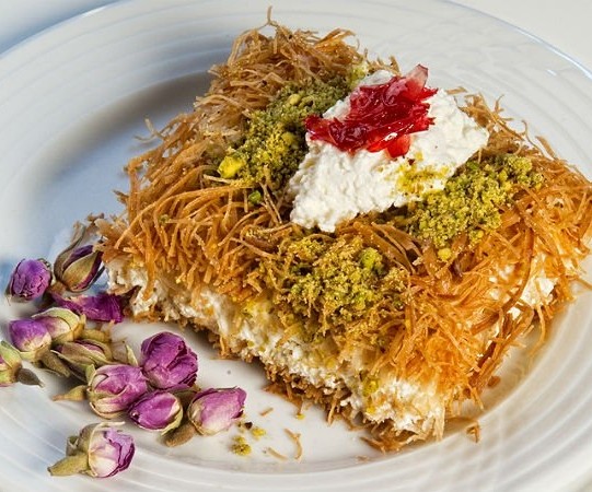 فرنی با کادایف