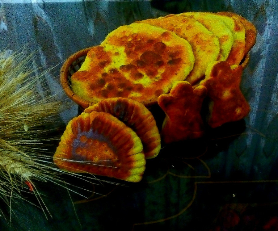 نان روغنی شیرین