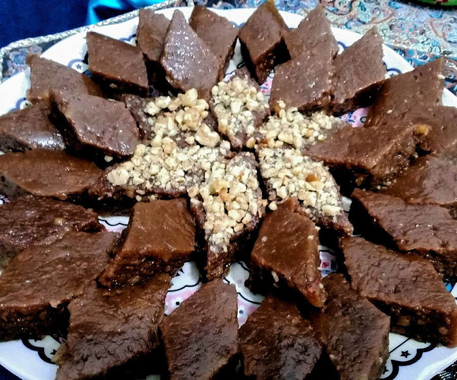 حلوا گردو(آغوز حلوا)