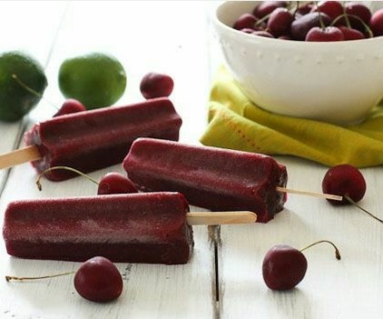 بستنی یخی گیلاس