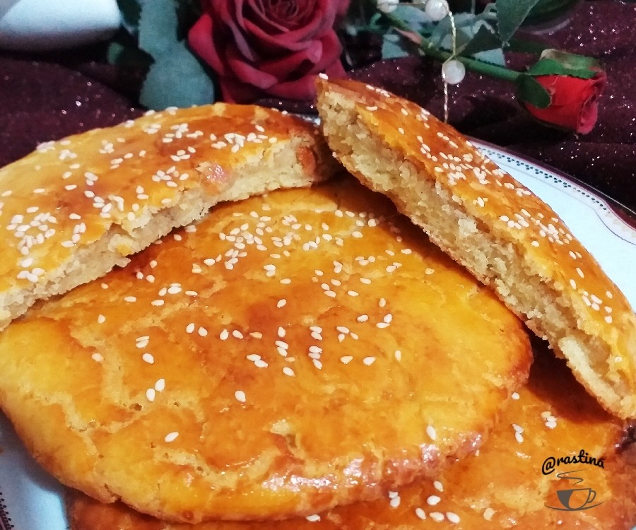نان گاتا گردویی