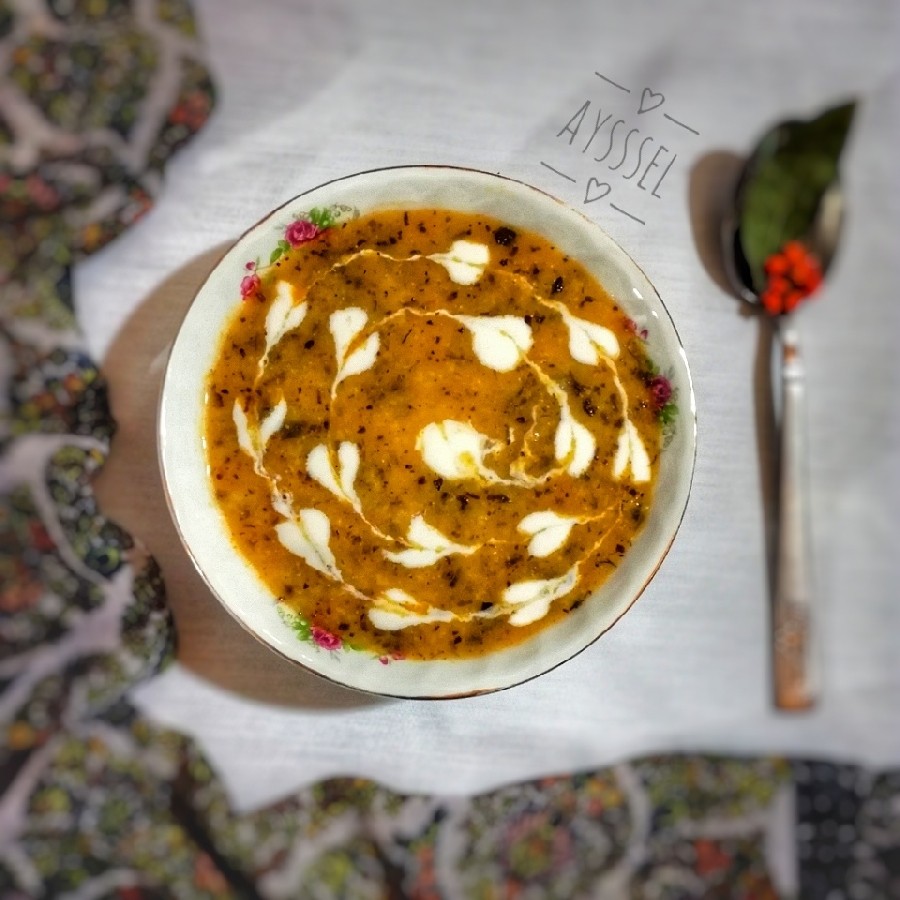قوروت شورباسی (شوربای کشک)