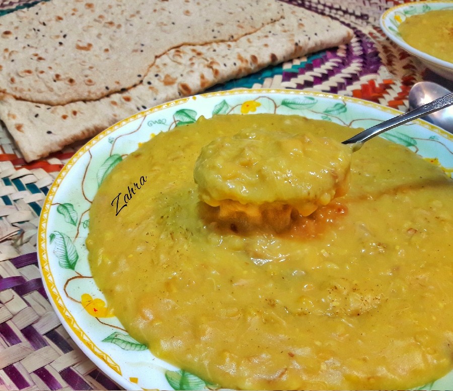 حلیم گندم و لوبیا سفید