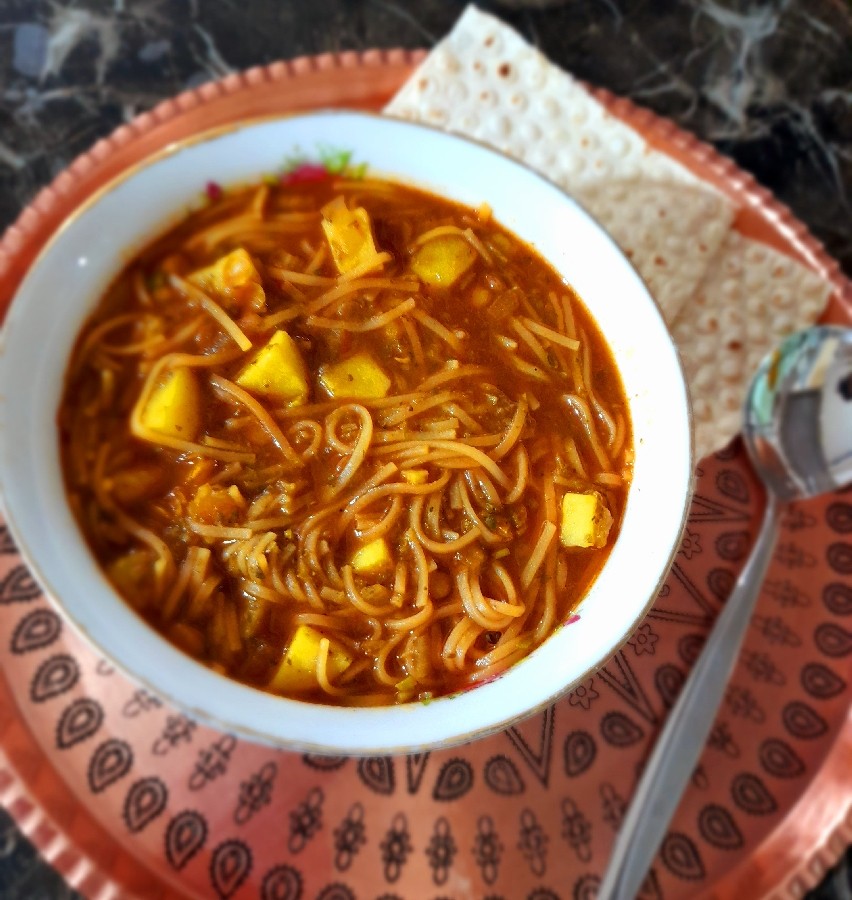 اریشته آش(آش رشته محلی)